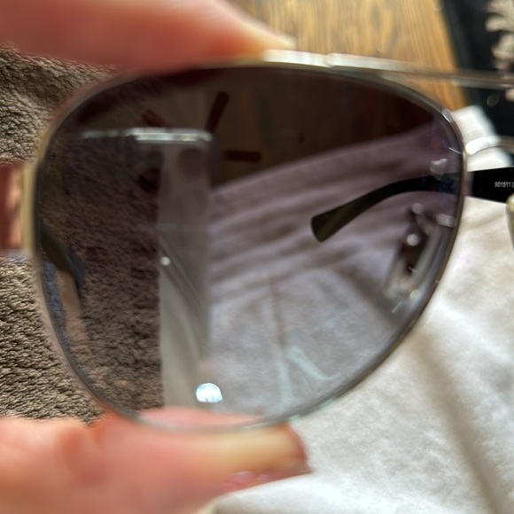 Coach aviator sunglasses lens cloth/case. There are a few scratches on lens. - Picture 3 of 9